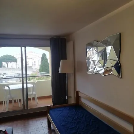 Apartamento Cap D 'agde 5 Personnes, Vue Chenal *