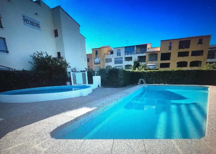 Cap D 'agde 5 Personnes, Vue Chenal