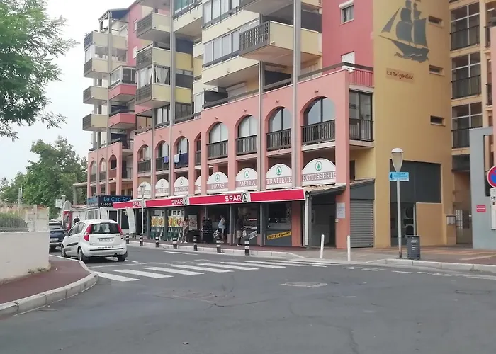 Cap D 'agde 5 Personnes, Vue Chenal 아그